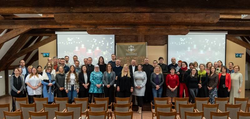 2025_12_22_hivatali karacsony.jpg